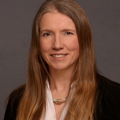 Dr Lindsay Hudman